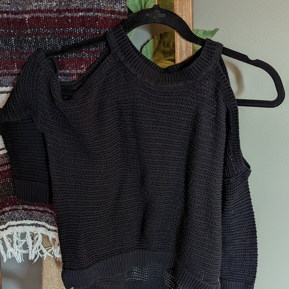 Express Cold-Shoulder Sweater - Picture 5 of 5